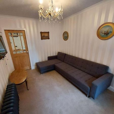 Lovely 1 Bed House In Largs, North Ayrshire Eksteriør billede